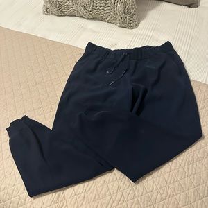 Lululemon navy blue women’s joggers